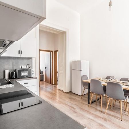 Lovely Urban Retreat - Budapest Luaran gambar