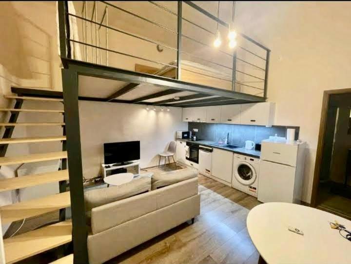 Lovely Urban Retreat - Budapest Luaran gambar