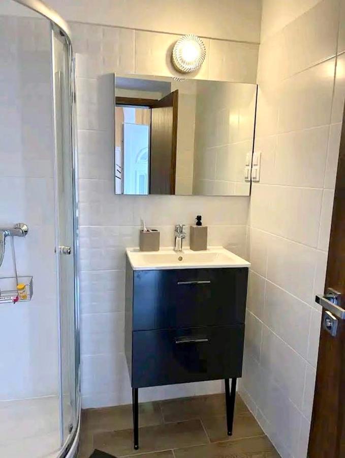 Lovely Urban Retreat - Budapest Luaran gambar