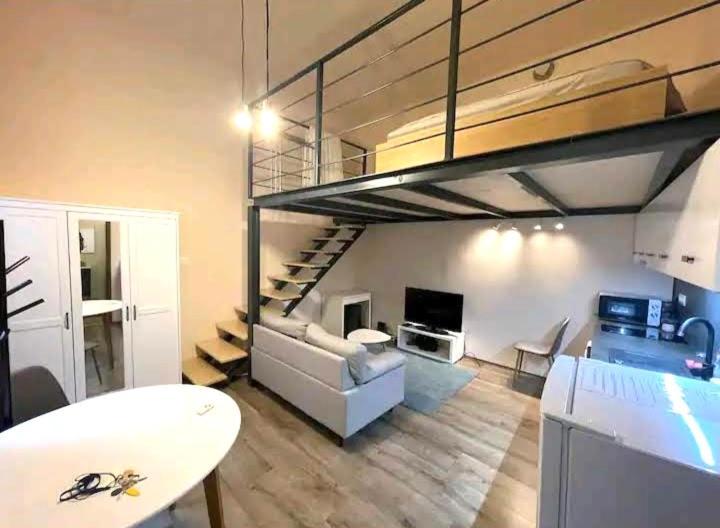 Lovely Urban Retreat - Budapest Luaran gambar