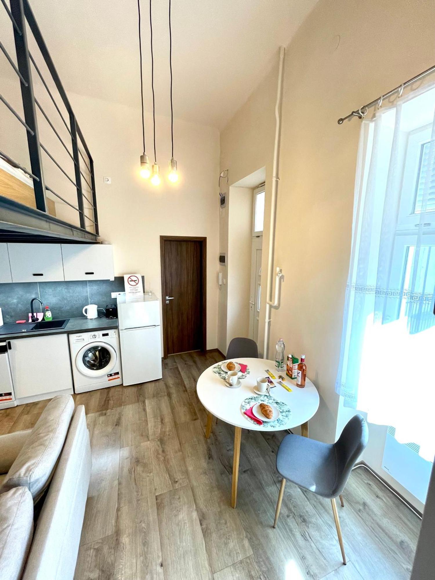 Lovely Urban Retreat - Budapest Luaran gambar